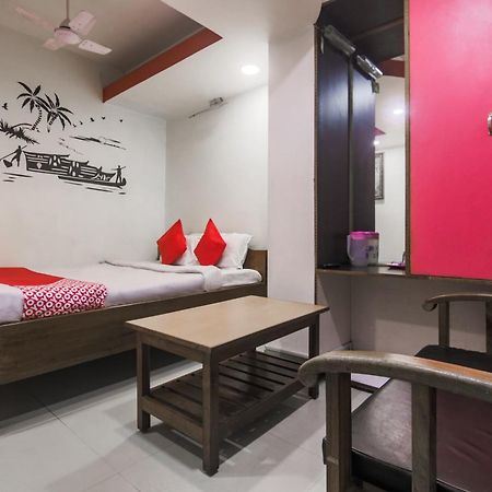 שילונג Hotel O Knight Inn מראה חיצוני תמונה