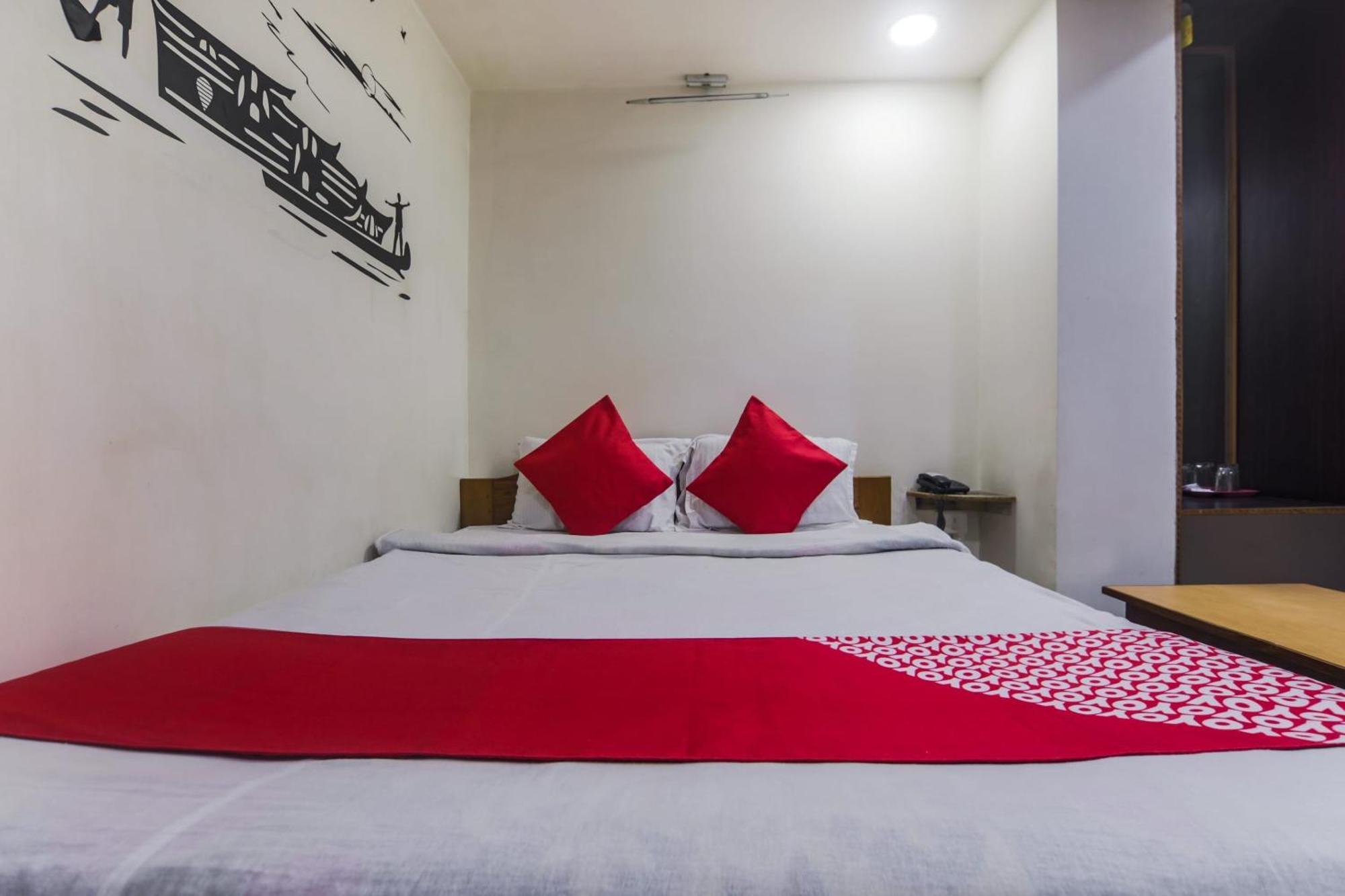 שילונג Hotel O Knight Inn מראה חיצוני תמונה